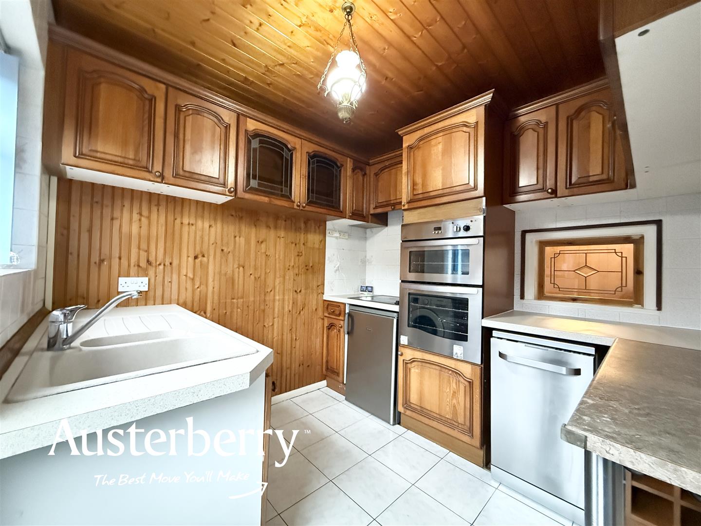 2 bed property in Thirlmere Grove, Stoke-On-Trent